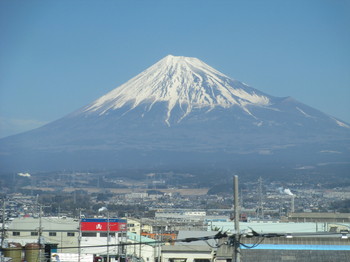 3月16日新幹線から静岡県富士市付近.jpg