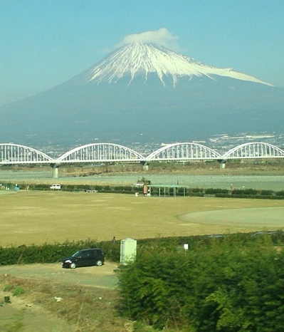 富士川と富士山.jpg