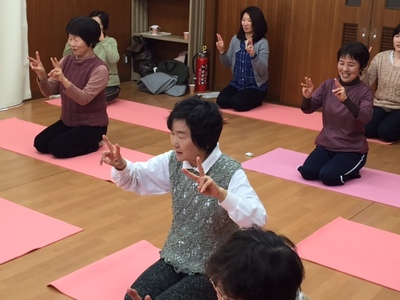 yoga_3.JPG