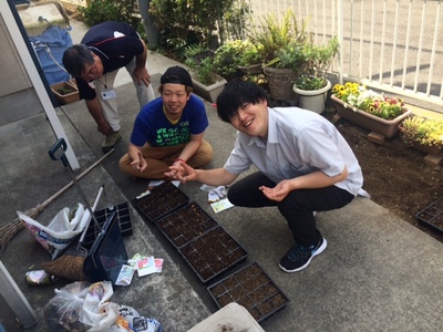150514　花の植え替え.JPG
