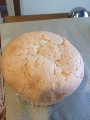 白桃メロンパン.JPG