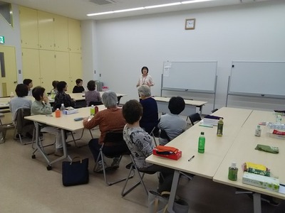 161005　ふろしきラッピング (1).JPG