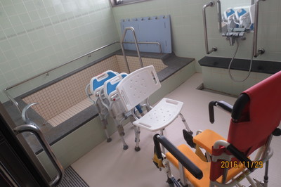 161129　後援会　いずみ　進和学園見学ツアー (30).JPG