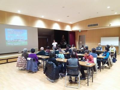 171206笑いヨガ１ (2).JPG