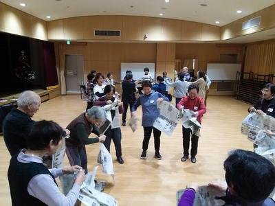 171206笑いヨガ１ (3).JPG