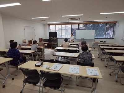 181003　通いの場　手話 (2).JPG