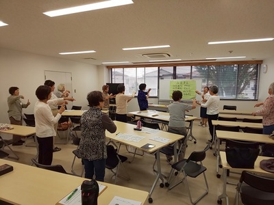 181003　通いの場　手話 (6).JPG