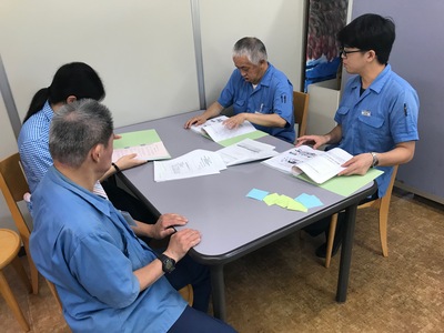 1909　みらい社　サブテキスト作成風景 (1).jpg