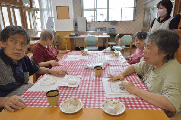 ダウンロード (1).gif