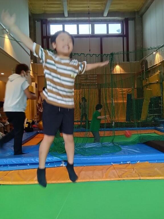 250915　星　トランポリン (4).JPG